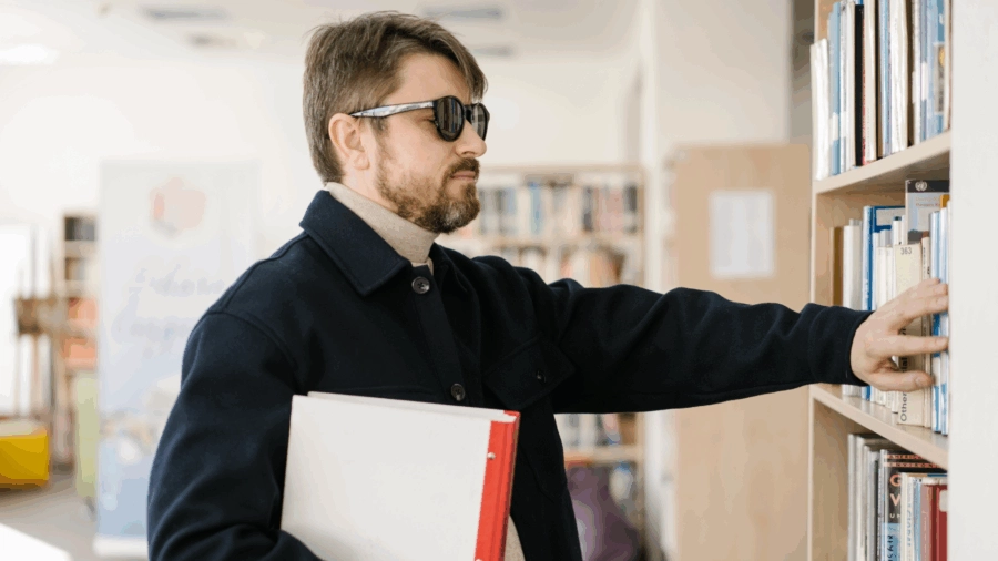 Sans voir et 100 savoirs : un projet humaniste